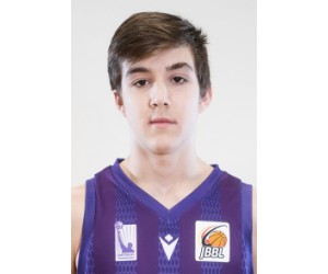 Nino Rumenapp basketball player