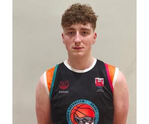 Oliwier Grochowski basketball player - C