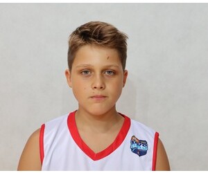 Oliwier Kadziela basketball player - SF
