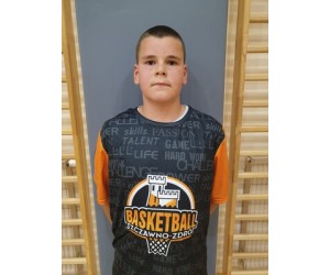 Oliwier Szebesta basketball player - SF