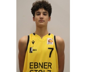 Omar Petlaca basketball player