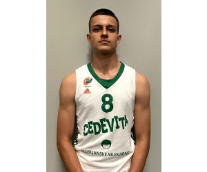 Oskar Kuzman basketball player - SF/PF