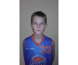 Oskar Szorsz basketball player - SG/SF