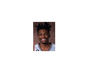 Osun Osunniyi basketball player - C
