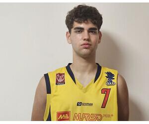 Patryk Nawrot basketball player - PF