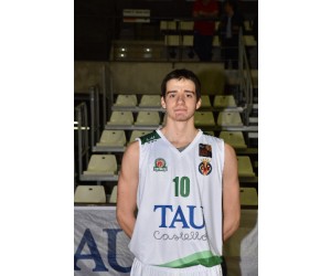 Pedro Lopez Uso basketball player - SF