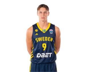 Pelle Larsson basketball player photo 3