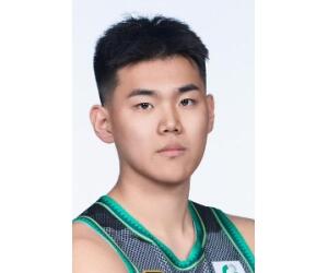 Qiushi Huang basketball player