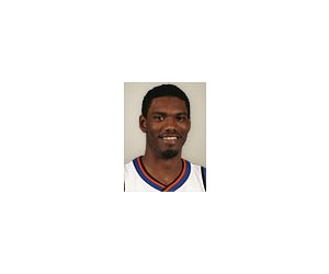 Qyntel Woods basketball player - F