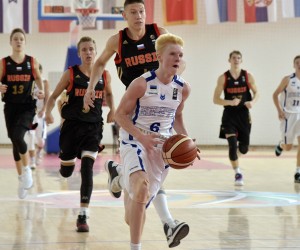 Ran-Andre Pehka basketball player - PG