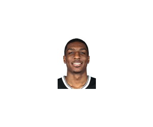 Reggie Perry basketball player photo 3