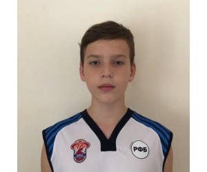 Robert Larichev basketball player photo 1