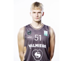 Roberts Veveris basketball player - G