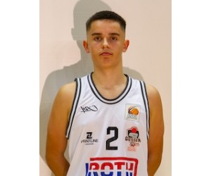 Roman Reh basketball player