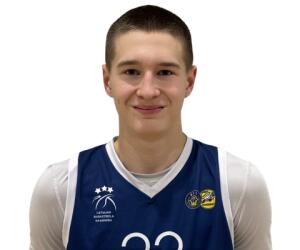 Ronijs Darels Jeromanovs basketball player