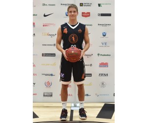 Ryan Arumae basketball player - F