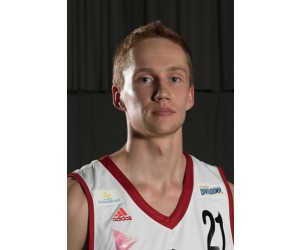 Santeri Mantynen basketball player - SG