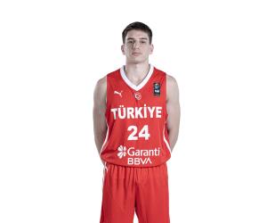 Sarp Kaya Arda basketball player