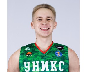 Semyon Sharonov basketball player photo 4