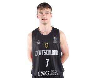 Simon Feneberg basketball player photo 3