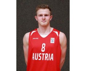 Stefan Neudecker basketball player - SF