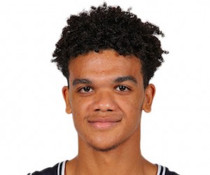 Sya Plaucoste basketball player - SG/SF