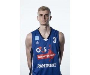 Taavi Jurkatamm basketball player photo 3