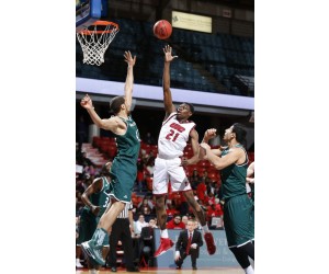 Tai Odiase basketball player photo 2