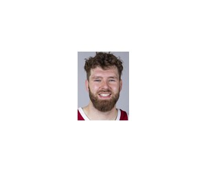 Tanner Groves basketball player photo 2