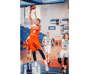 Tarik Sezgun basketball player - C