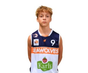 Theo Salzmann basketball player