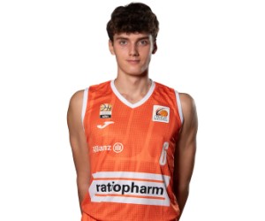Tobias Holbach basketball player photo 2