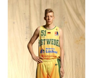 Tobias Moller basketball player - C