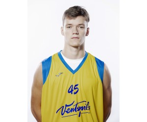 Toms Salnajs basketball player photo 1