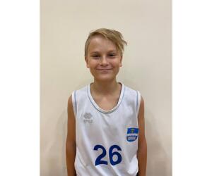 Toms Urbans basketball player