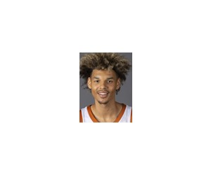 Tre Mitchell basketball player photo 2