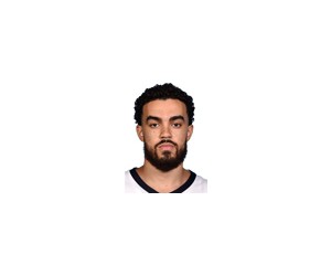 Tyus Jones basketball player photo 4