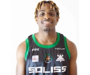 U.c. Iroegbu basketball player photo 1