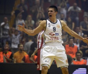Vanja Marinkovic basketball player photo 3