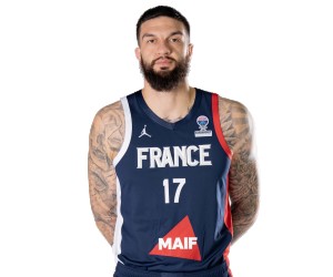 Vincent Poirier basketball player photo 4