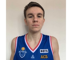 Vladislav Ionov basketball player photo 2