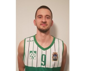 Wiktor Majka basketball player - PG