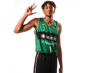 Yannick Kraag basketball player photo 3