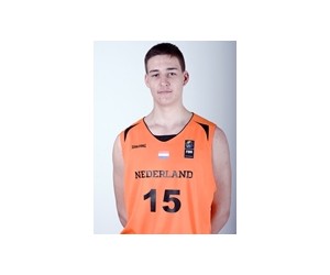 Yarick Brussen basketball player - C