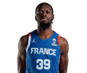 Yoan Makoundou basketball player photo 3