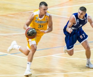 Zan Mark Sisko basketball player - PG