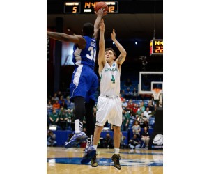 Zane Waterman basketball player photo 1