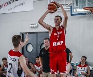 Zvonimir Ivisic basketball player photo 1