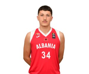 Andrea Vukzaj