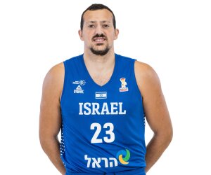 Benaya Srur basketball player - C